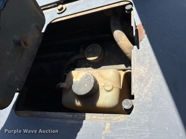 image for item OB9675 2006 John Deere 850J LGP dozer