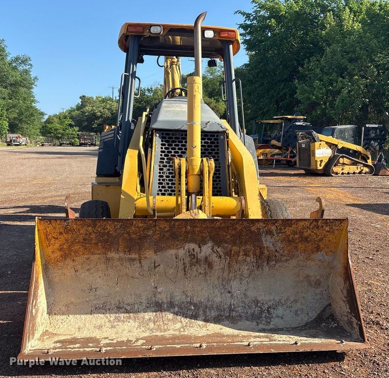 image for item OB9676 2005 John Deere 310G backhoe