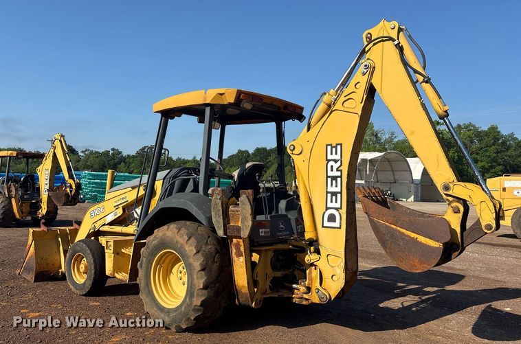 image for item OB9676 2005 John Deere 310G backhoe