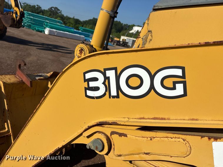 image for item OB9676 2005 John Deere 310G backhoe