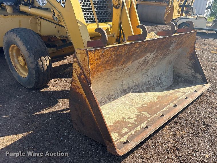 image for item OB9676 2005 John Deere 310G backhoe