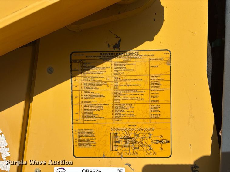 image for item OB9676 2005 John Deere 310G backhoe