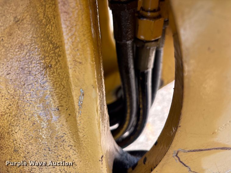 image for item OB9676 2005 John Deere 310G backhoe