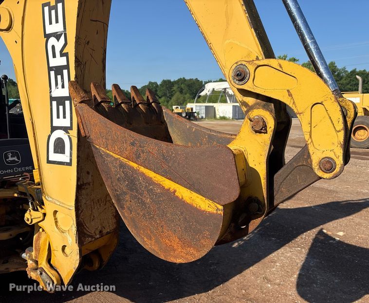 image for item OB9676 2005 John Deere 310G backhoe
