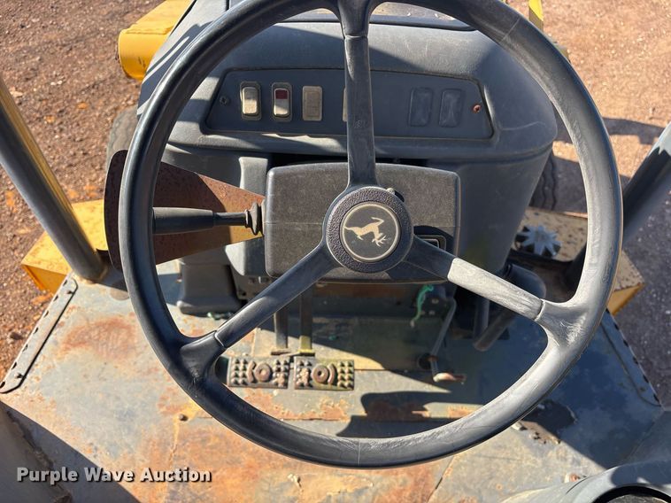 image for item OB9676 2005 John Deere 310G backhoe