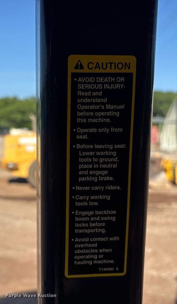 image for item OB9676 2005 John Deere 310G backhoe