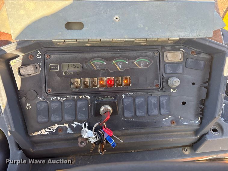 image for item OB9676 2005 John Deere 310G backhoe