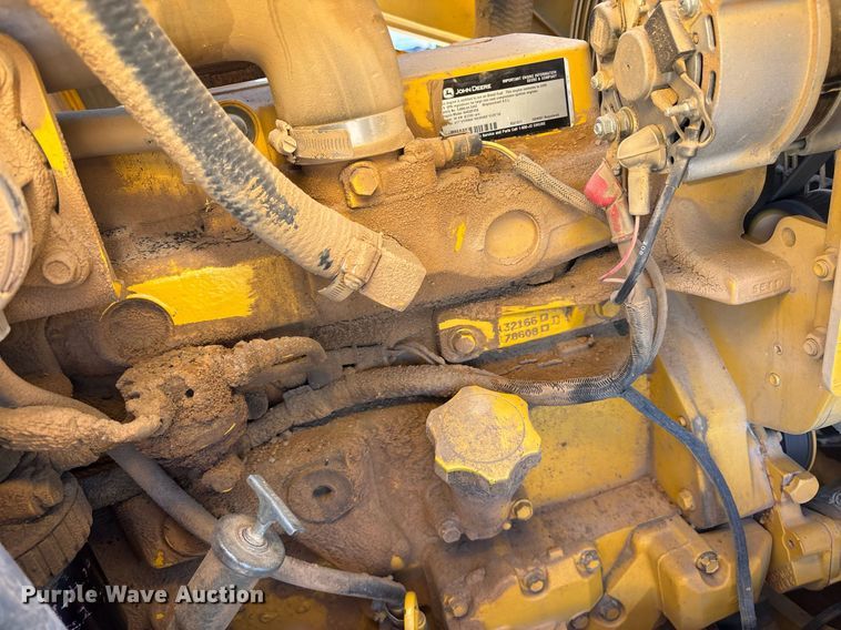 image for item OB9676 2005 John Deere 310G backhoe