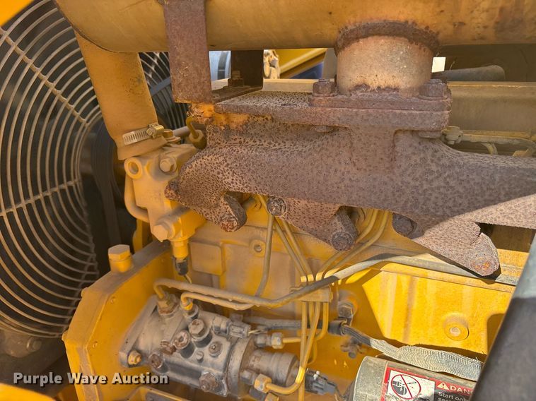 image for item OB9676 2005 John Deere 310G backhoe