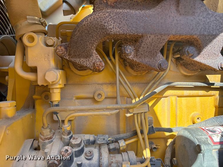 image for item OB9676 2005 John Deere 310G backhoe