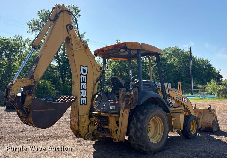 image for item OB9677 2005 John Deere  310G backhoe