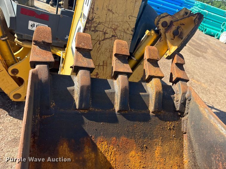 image for item OB9677 2005 John Deere  310G backhoe