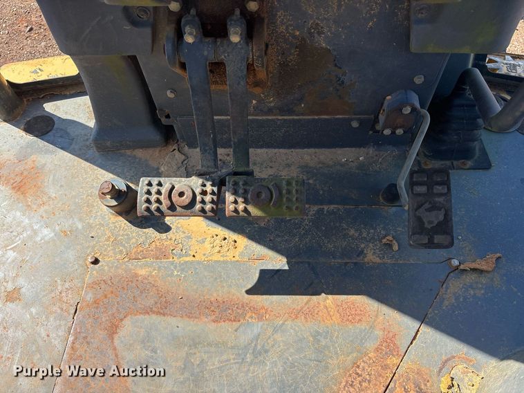 image for item OB9677 2005 John Deere  310G backhoe