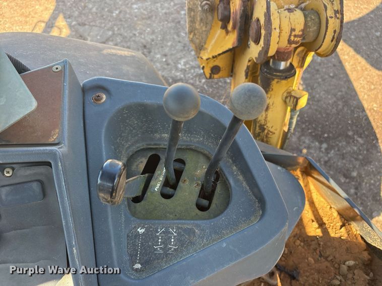 image for item OB9677 2005 John Deere  310G backhoe