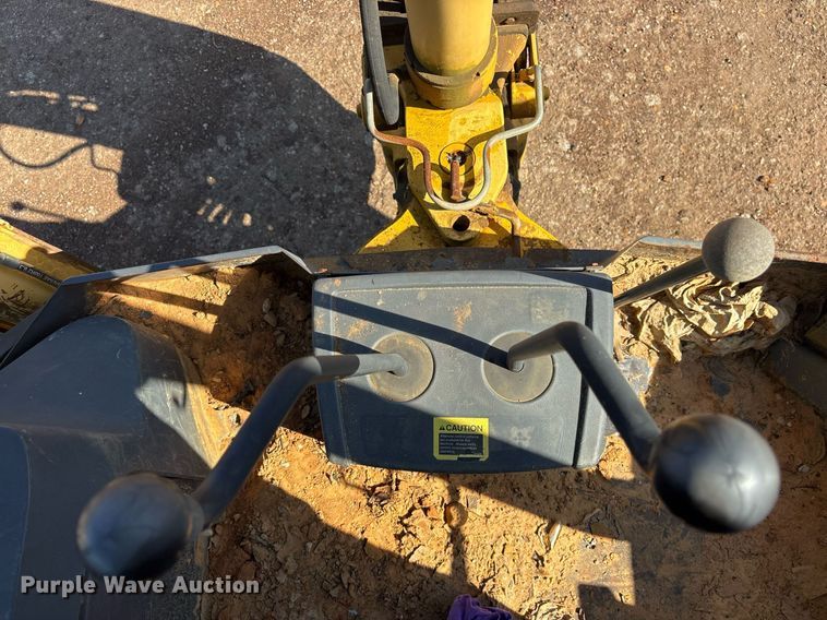 image for item OB9677 2005 John Deere  310G backhoe