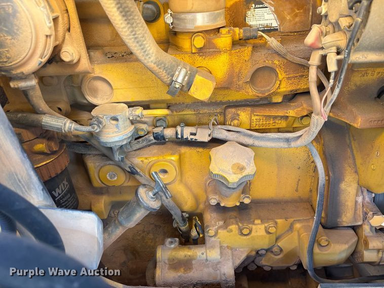 image for item OB9677 2005 John Deere  310G backhoe