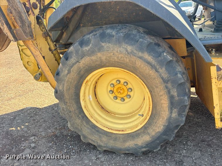 image for item OB9677 2005 John Deere  310G backhoe