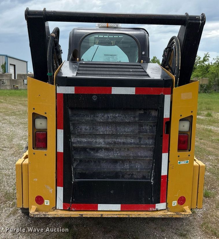 image for item OB9682 2021 Caterpillar 262D3 tracked skid steer loader