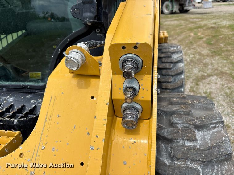 image for item OB9682 2021 Caterpillar 262D3 tracked skid steer loader