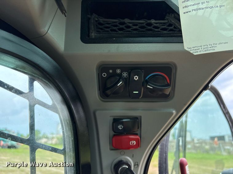 image for item OB9682 2021 Caterpillar 262D3 tracked skid steer loader