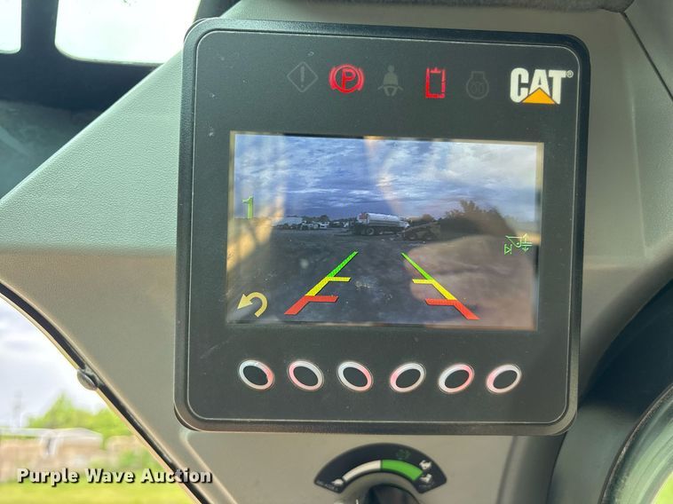 image for item OB9682 2021 Caterpillar 262D3 tracked skid steer loader