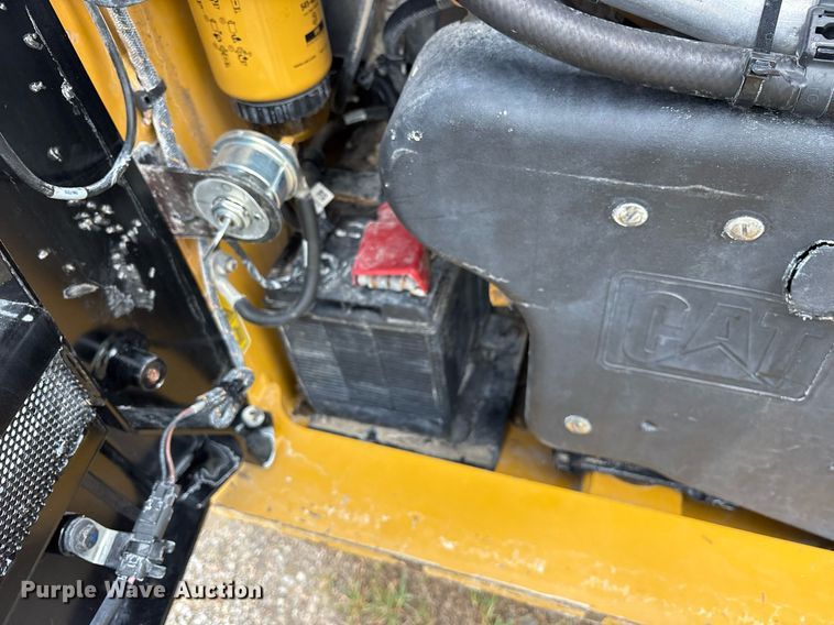 image for item OB9682 2021 Caterpillar 262D3 tracked skid steer loader