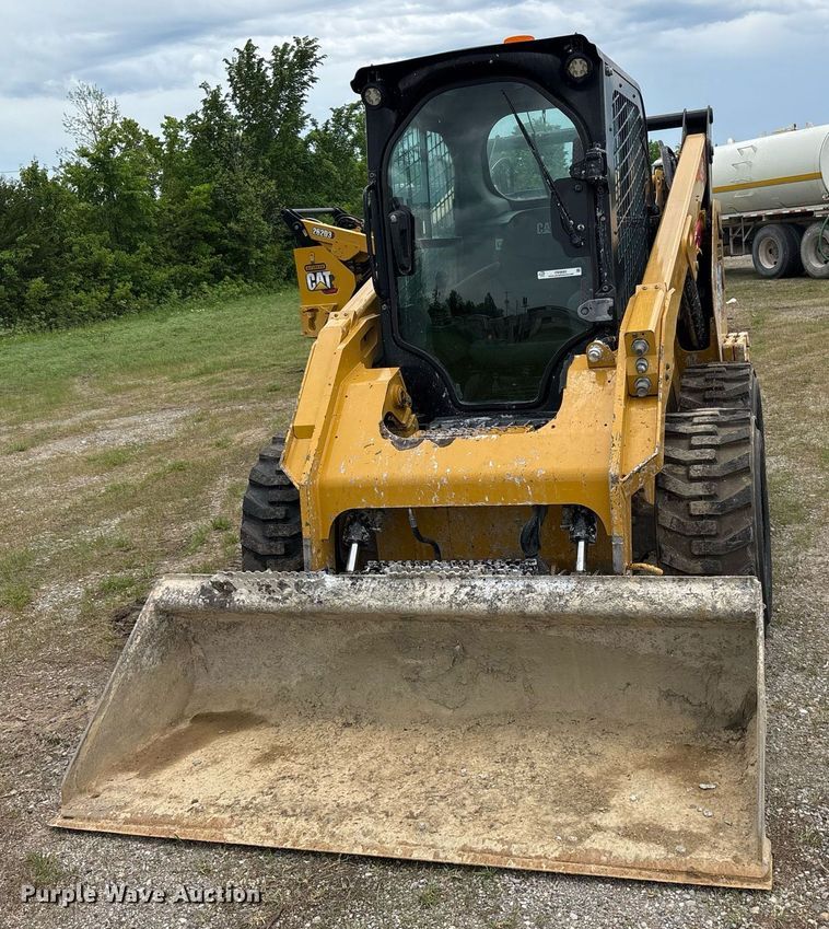 image for item OB9683 2021 Caterpillar 262D3 skid steer loader