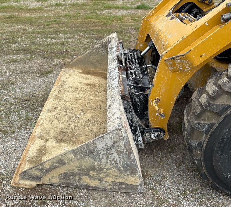 image for item OB9683 2021 Caterpillar 262D3 skid steer loader