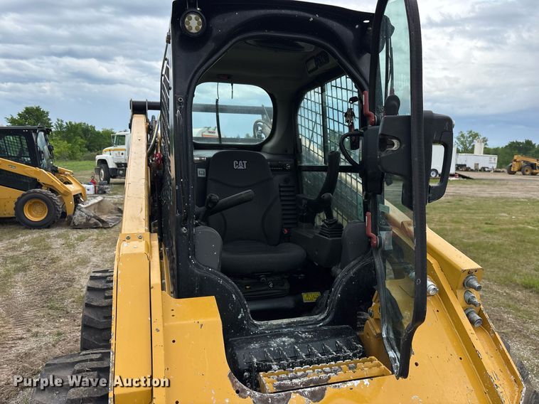 image for item OB9683 2021 Caterpillar 262D3 skid steer loader
