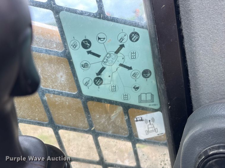 image for item OB9683 2021 Caterpillar 262D3 skid steer loader