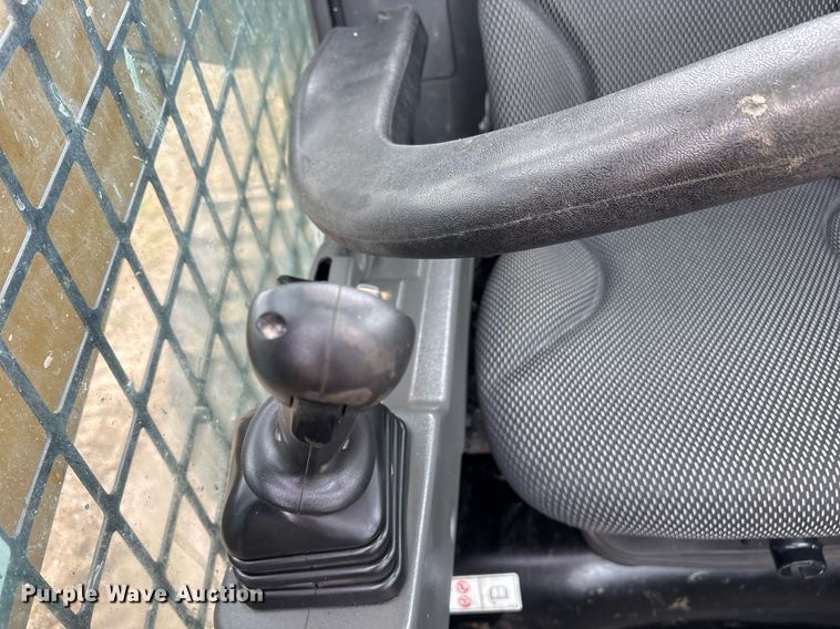 image for item OB9683 2021 Caterpillar 262D3 skid steer loader