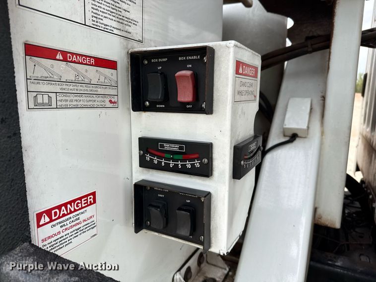 image for item YA0396 2019 Freightliner Business Class M2 106 forestry bucket truck