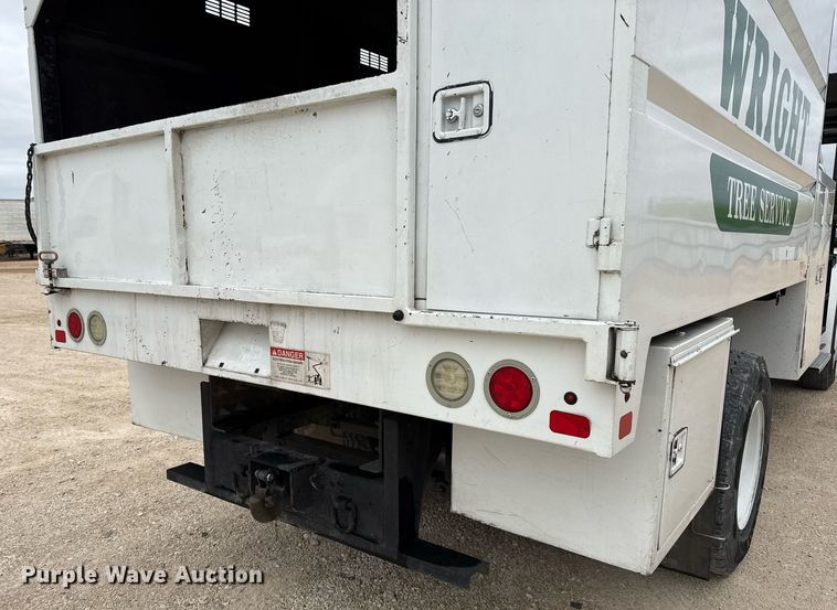 image for item YA0396 2019 Freightliner Business Class M2 106 forestry bucket truck