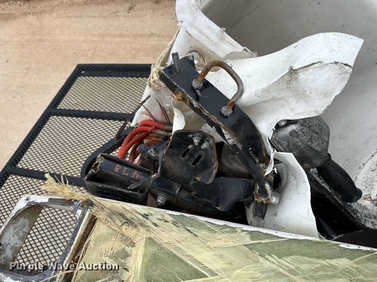 image for item YA0396 2019 Freightliner Business Class M2 106 forestry bucket truck