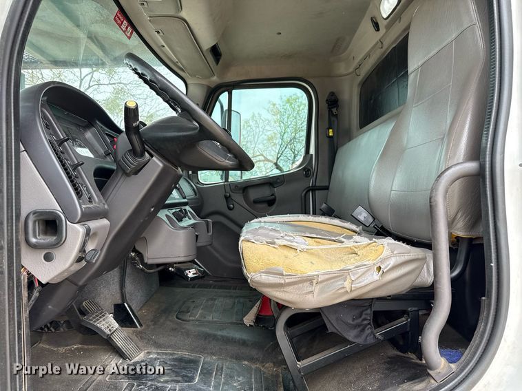 image for item YA0396 2019 Freightliner Business Class M2 106 forestry bucket truck