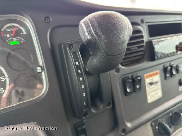 image for item YA0396 2019 Freightliner Business Class M2 106 forestry bucket truck