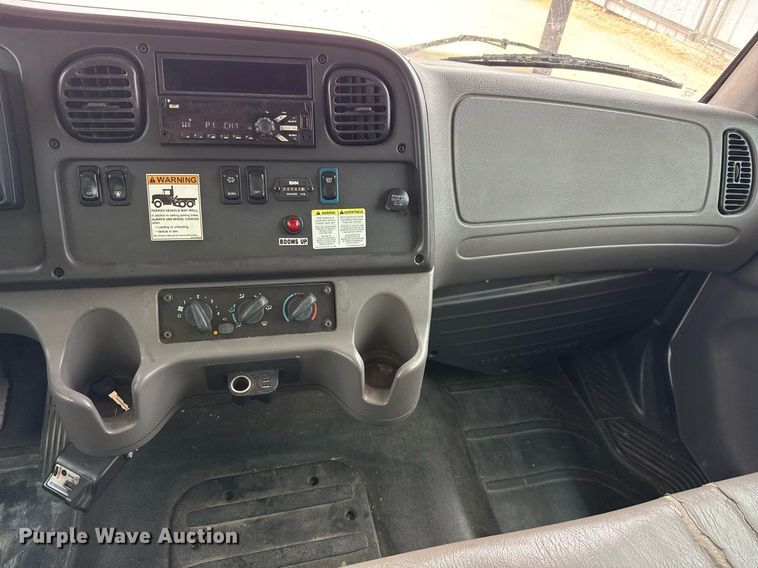 image for item YA0396 2019 Freightliner Business Class M2 106 forestry bucket truck