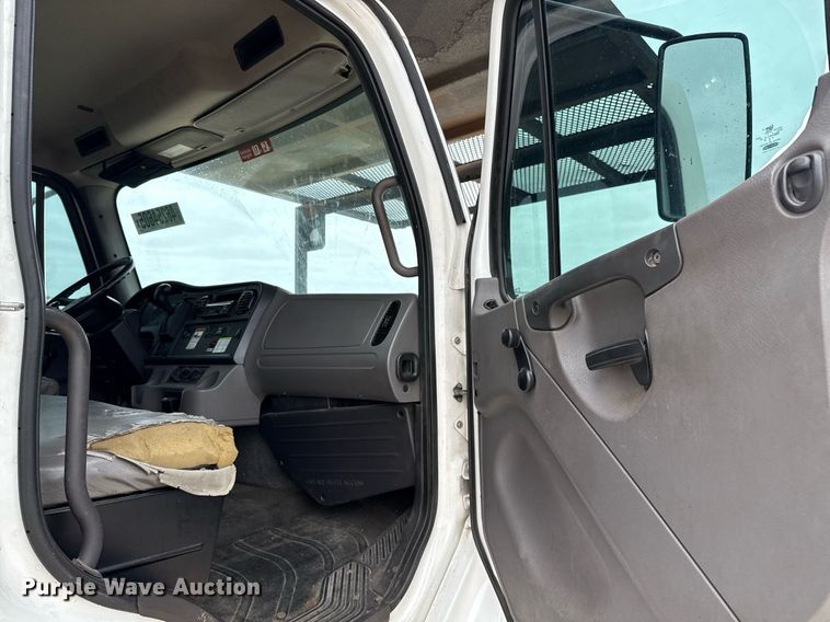 image for item YA0396 2019 Freightliner Business Class M2 106 forestry bucket truck