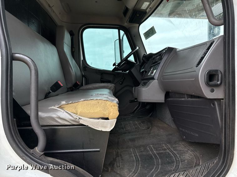 image for item YA0396 2019 Freightliner Business Class M2 106 forestry bucket truck