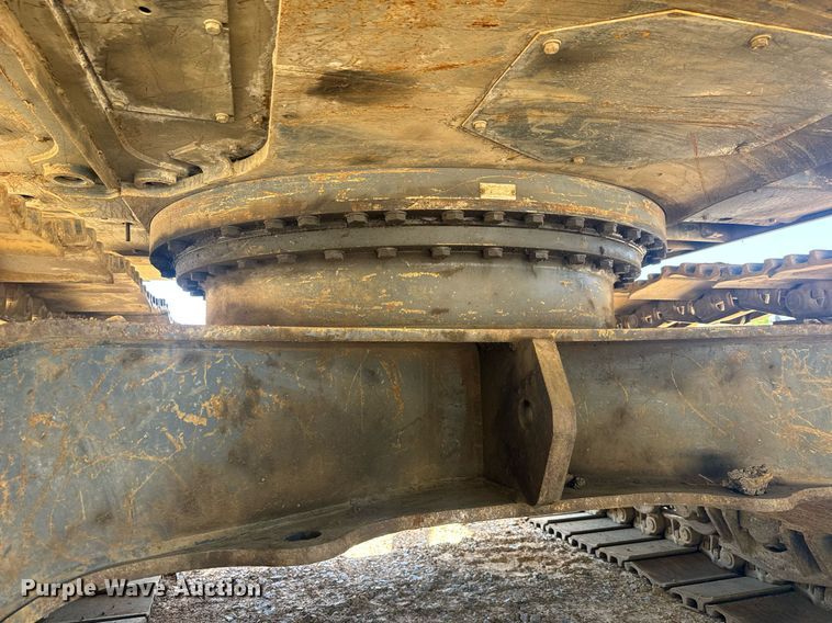 image for item YA0403 2017 Kobelco SK500LC-10 excavator