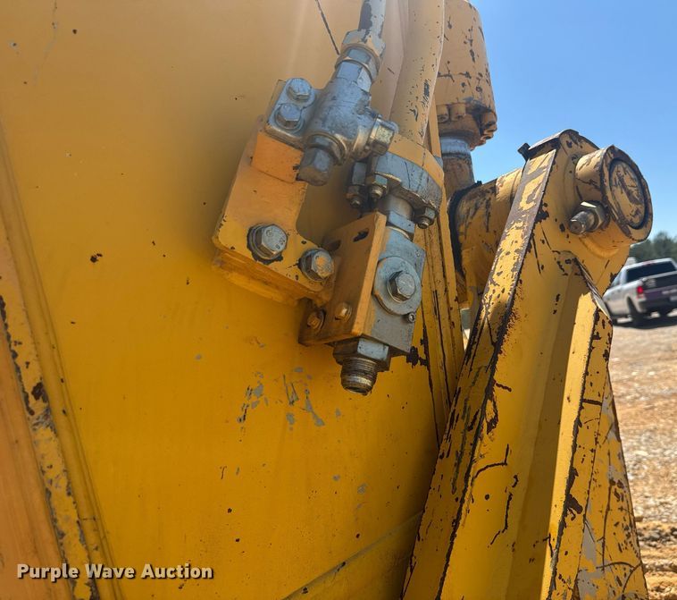 image for item YA0403 2017 Kobelco SK500LC-10 excavator