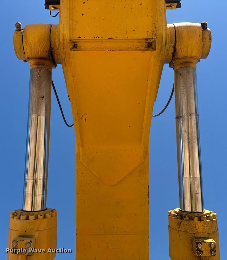 image for item YA0403 2017 Kobelco SK500LC-10 excavator