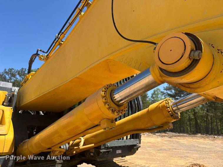 image for item YA0403 2017 Kobelco SK500LC-10 excavator