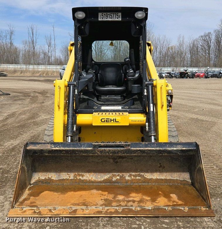image for item YA0454 2021 Gehl RT215 tracked skid steer loader