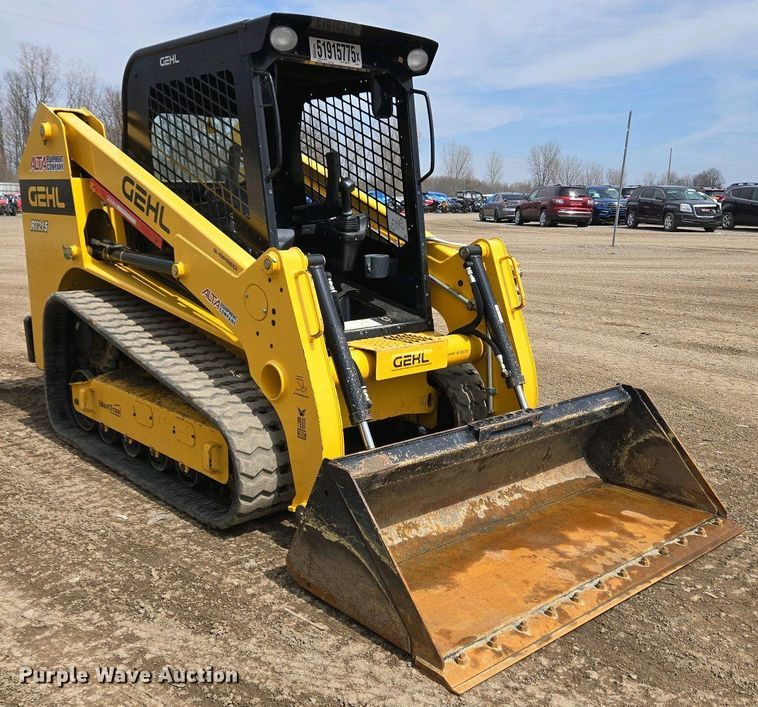 image for item YA0454 2021 Gehl RT215 tracked skid steer loader