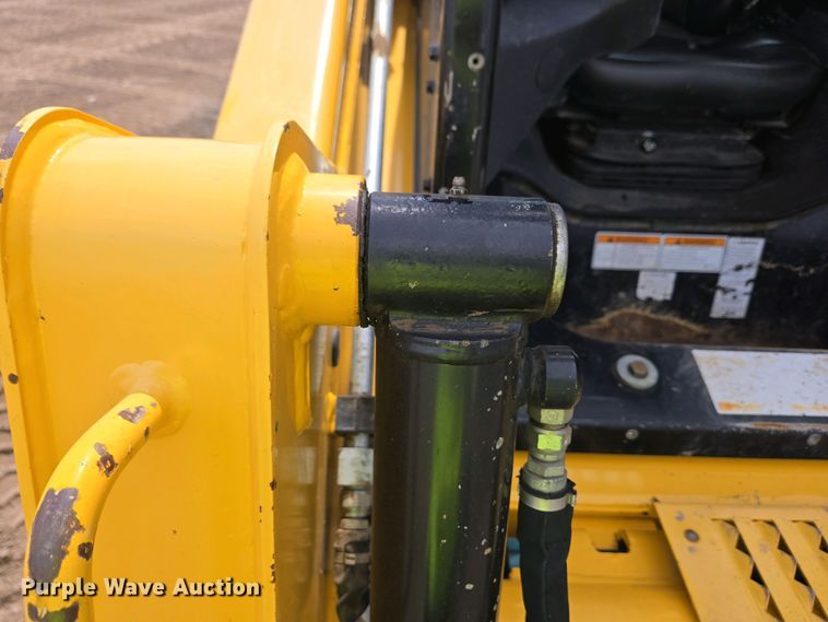 image for item YA0454 2021 Gehl RT215 tracked skid steer loader