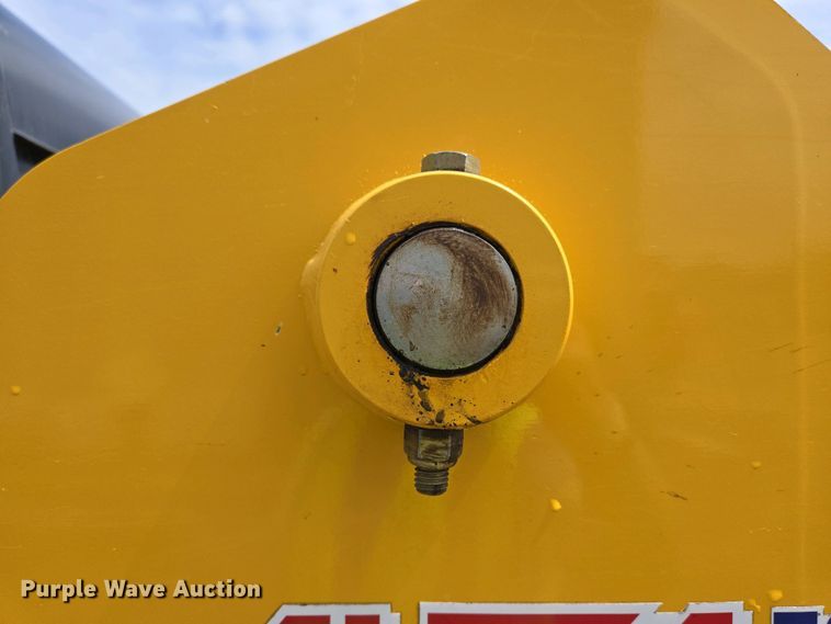 image for item YA0454 2021 Gehl RT215 tracked skid steer loader