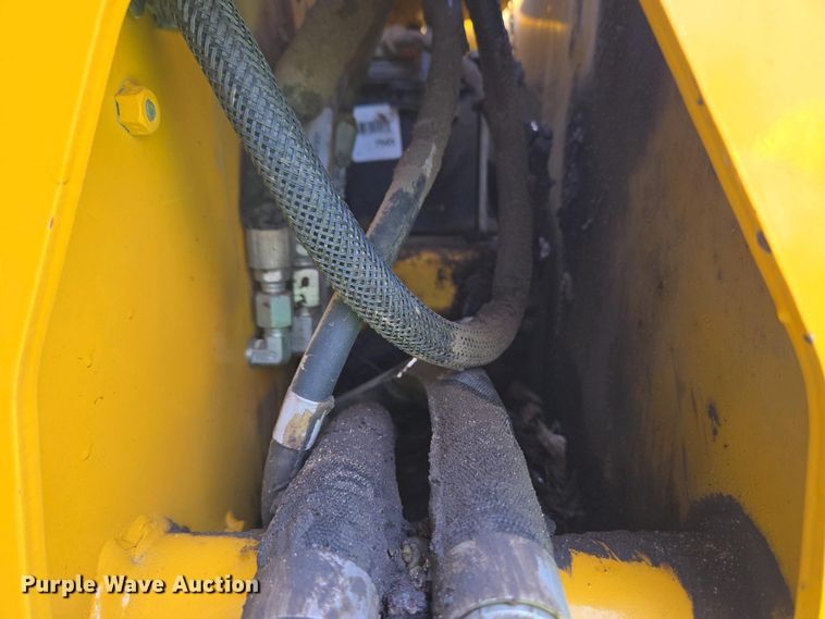 image for item YA0454 2021 Gehl RT215 tracked skid steer loader