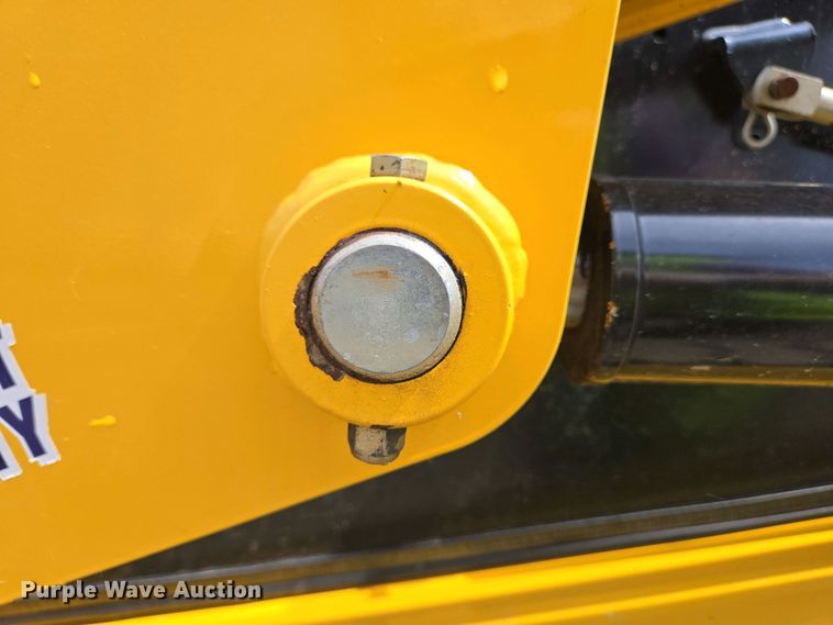 image for item YA0454 2021 Gehl RT215 tracked skid steer loader