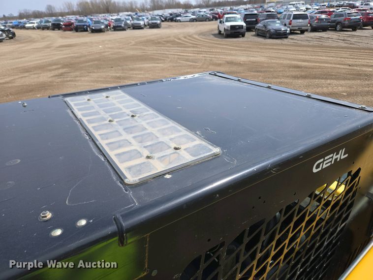 image for item YA0454 2021 Gehl RT215 tracked skid steer loader